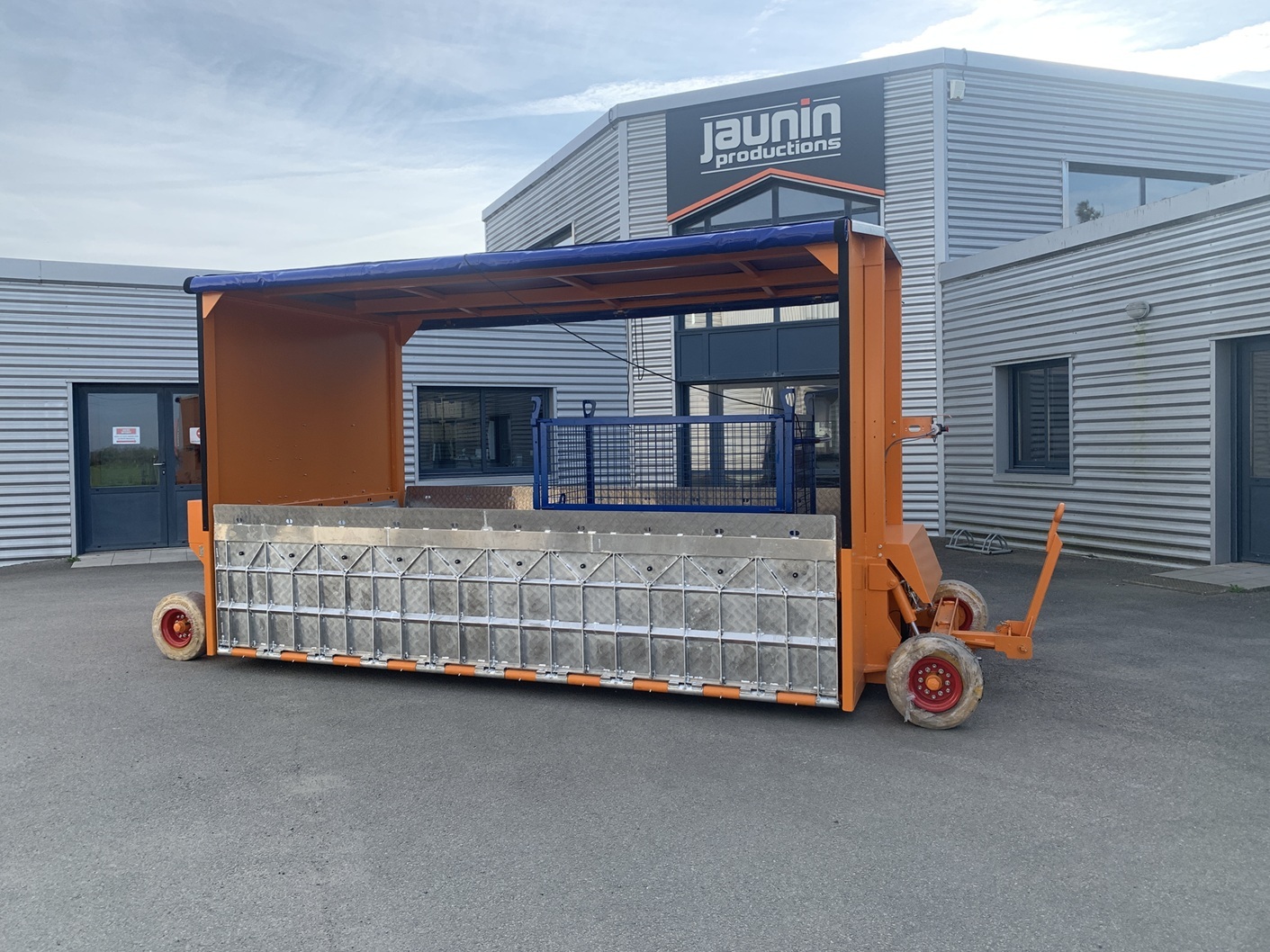 2025 - Chariot transport roll roc 5