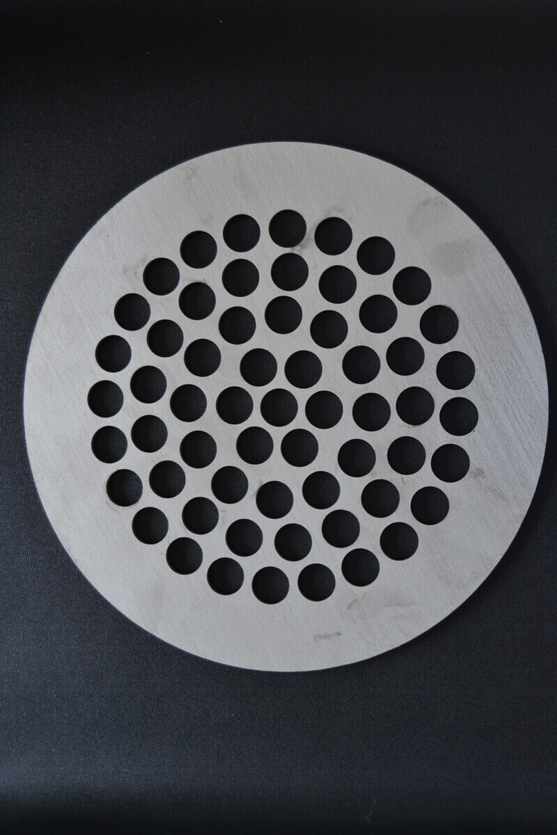 3STJ0004 - Découpe jet d'eau en inox ép.5 mm