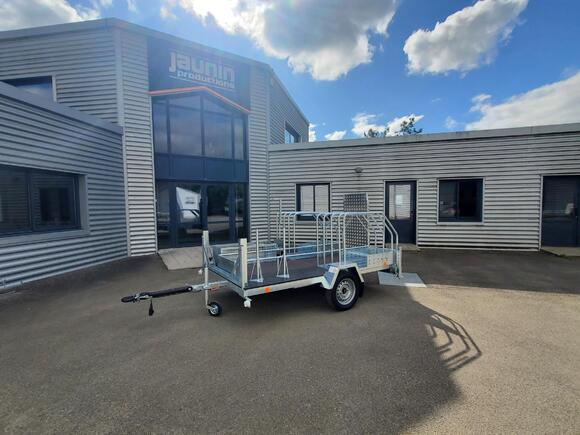 4RPAN0036 - Remorque pour le transport de panneaux de signalisation